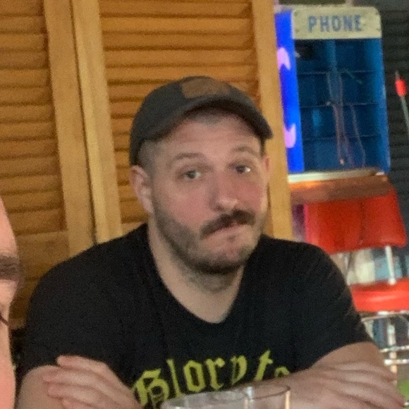 Meet your Posher, Daniel - Picture 1 of 1